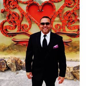 Meet your Posher, Jose